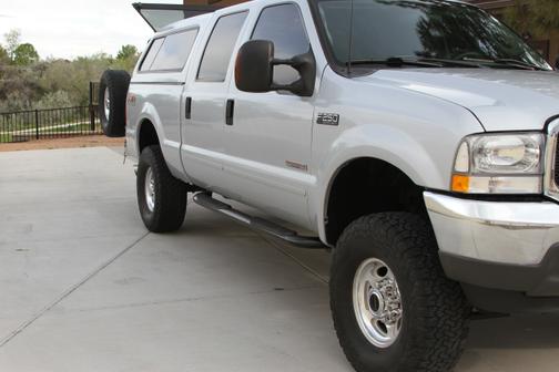 Photo 4 of 20 of 2003 Ford F-250 XLT Crew Cab Super Duty